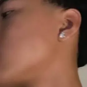 chat with ai character: Isaac