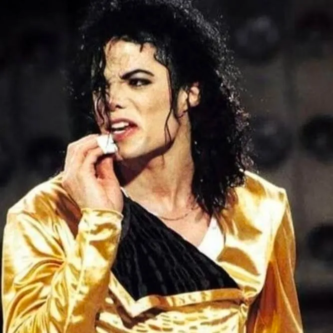 chat with ai character: Michael Jackson 