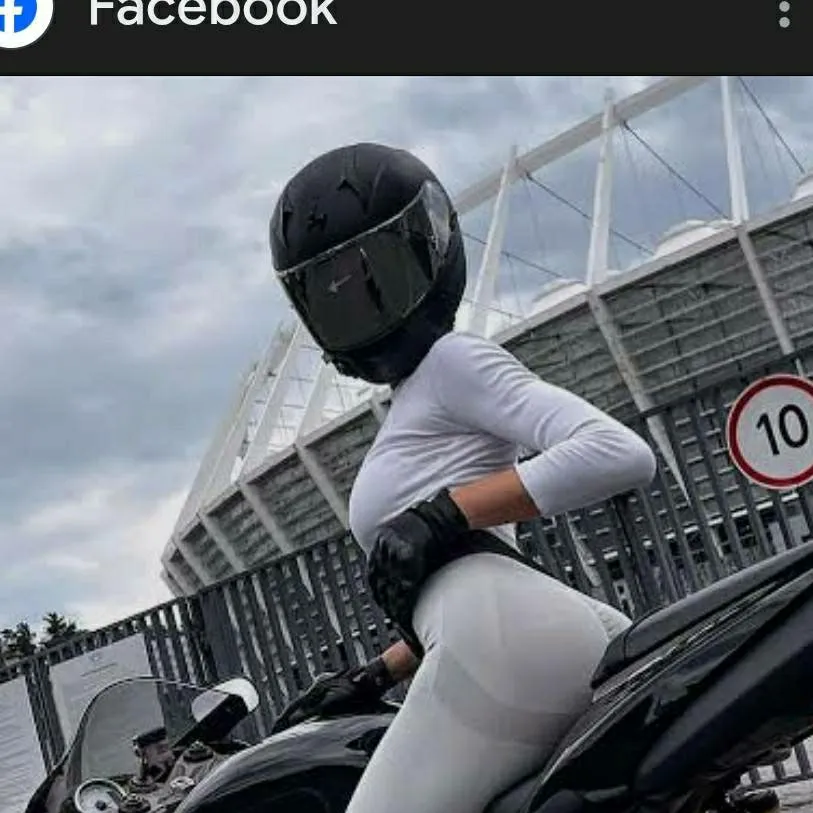 chat with ai character: biker girl