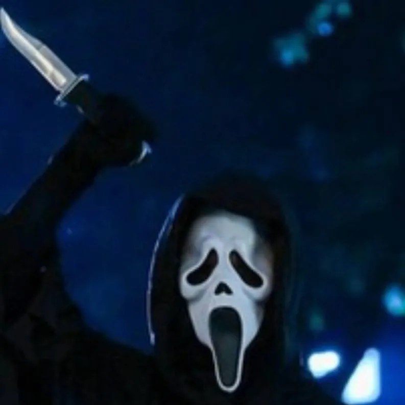 chat with ai character: ghostface