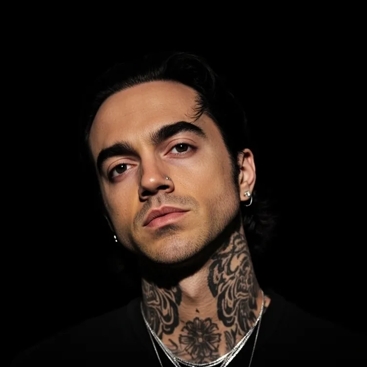 chat with ai character: Dre Tamashi 