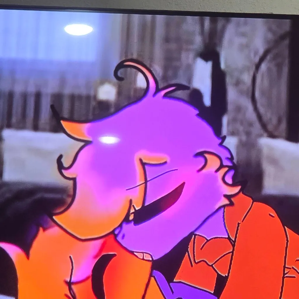 chat with ai character: Orange and purple