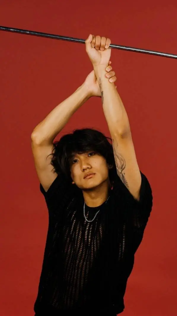 ai character: boywithuke background