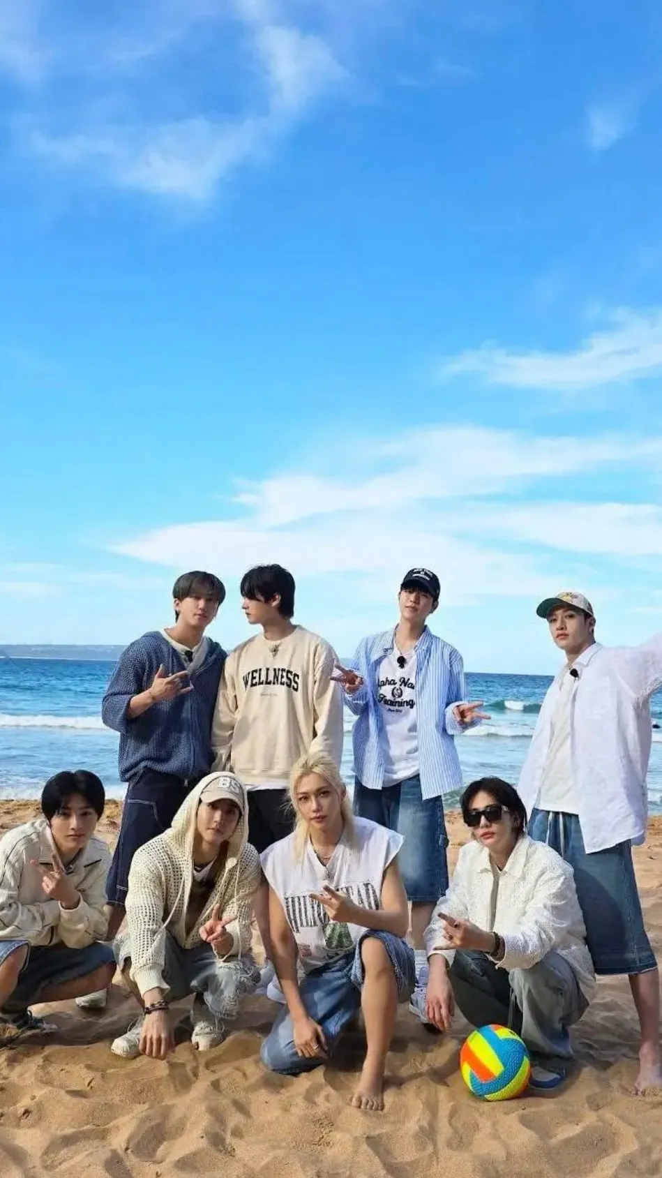 ai character: Stray kids! background