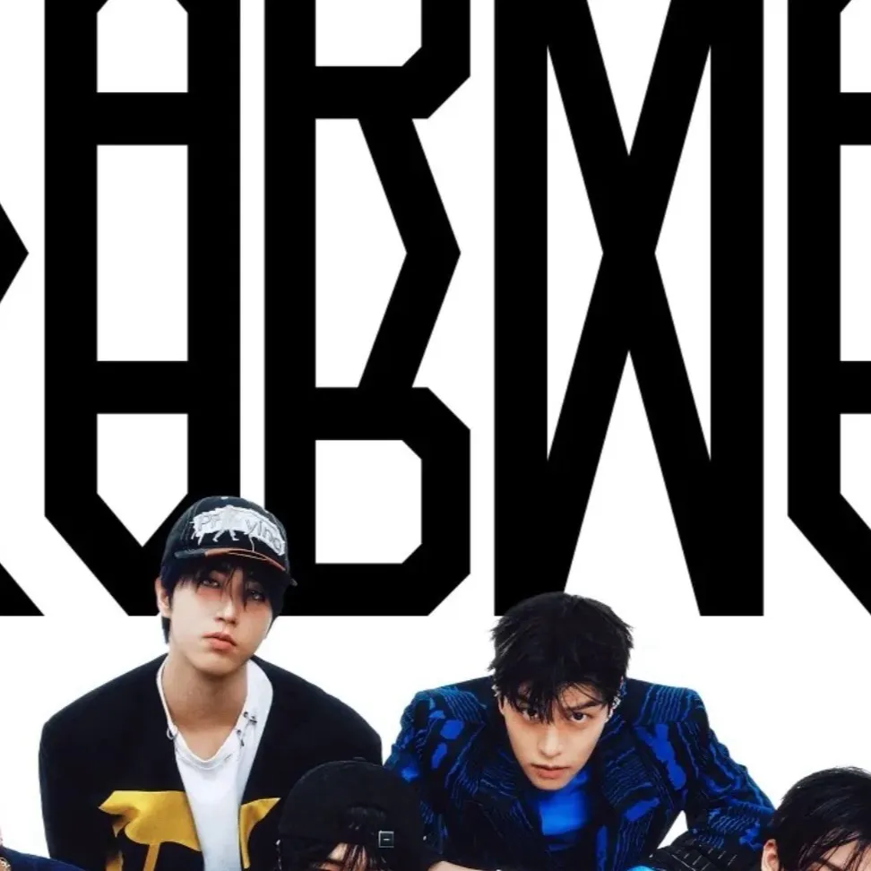 chat with ai character: Straykids!!