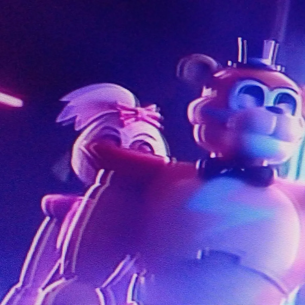 chat with ai character: banda y sun