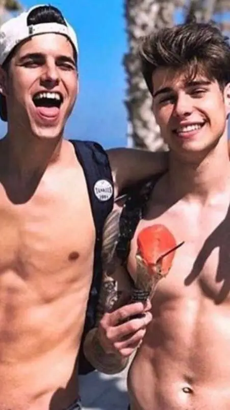 talkie's background image