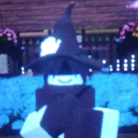 chat with ai character: AzureWrath