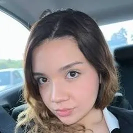 chat with ai character: Melissa Domm 💓
