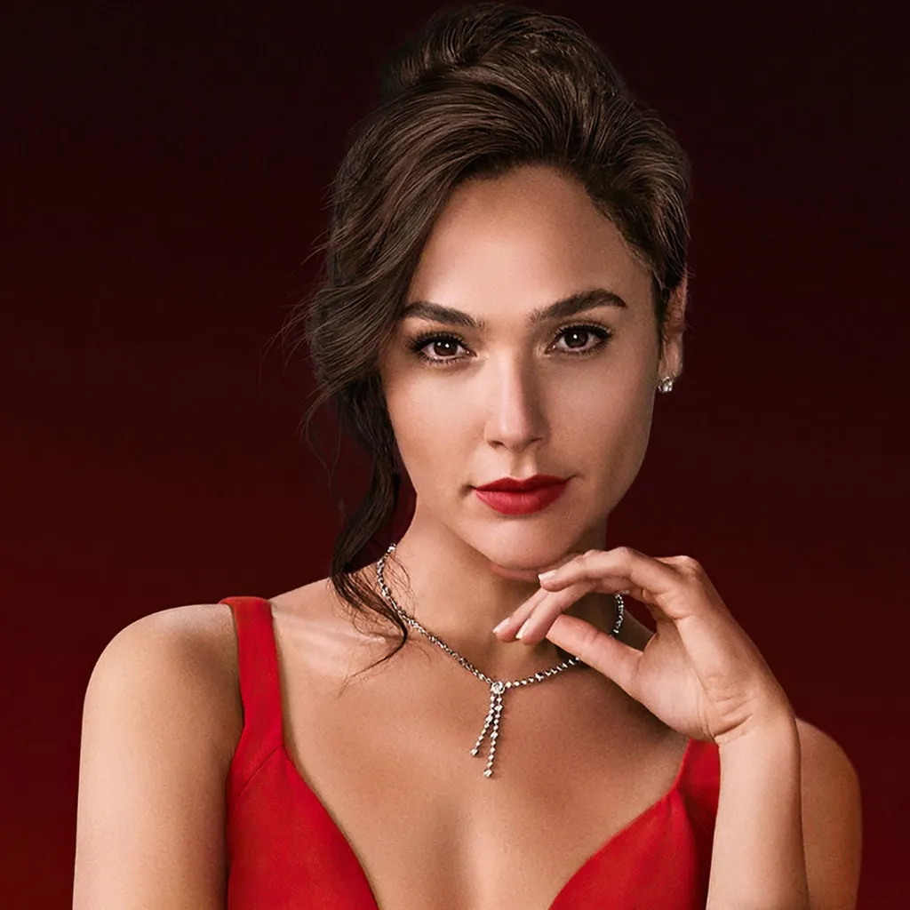 chat with ai character: Gal Gadot 