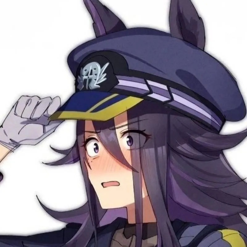 chat with ai character: Fenómeno