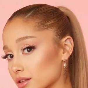 chat with ai character: Ariana grande