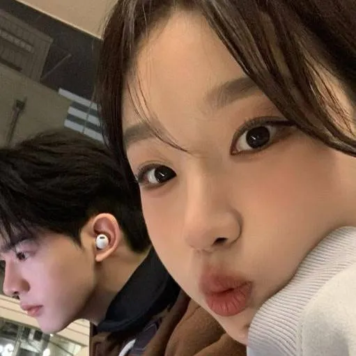 chat with ai character: jimmy