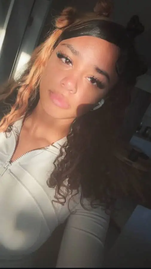 ai character: demitria  background