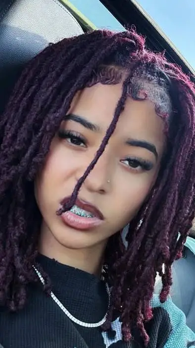 ai character: Moriah  background