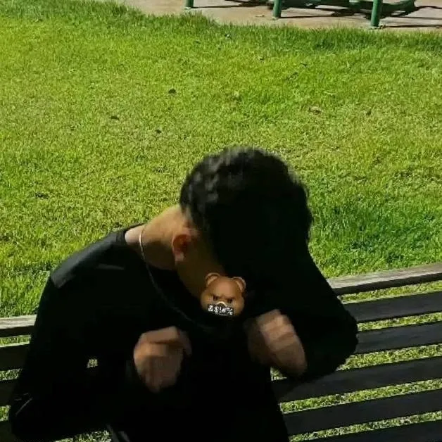 chat with ai character: luka💥