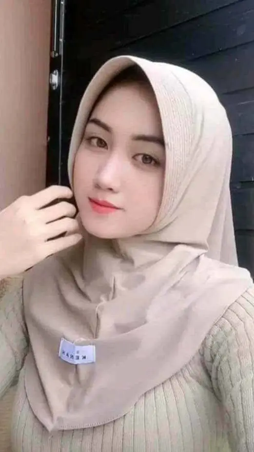 Talkie AI - Chat with Annisa