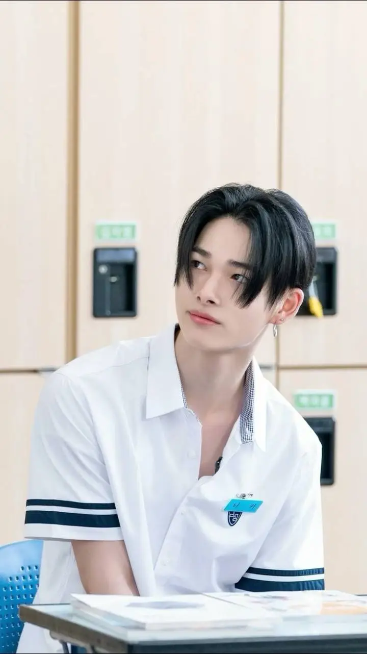 ai character: NI-KI | ¿Japón? background