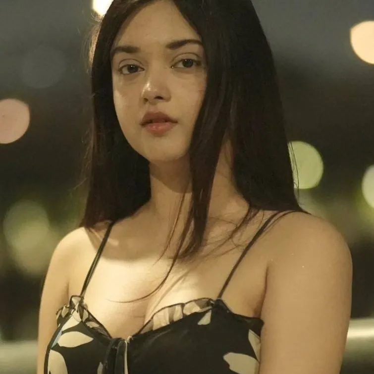 chat with ai character: Mizo Plays