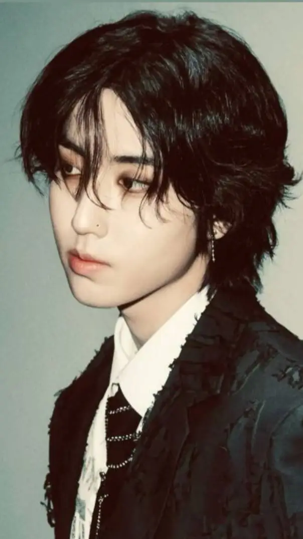 ai character: Han Mafia background