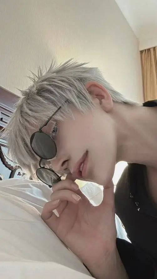 ai character: Jjk pick me background