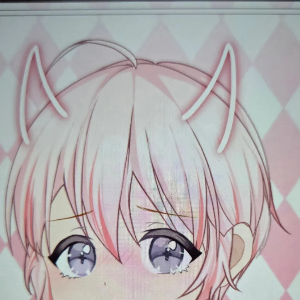 chat with ai character: Casi