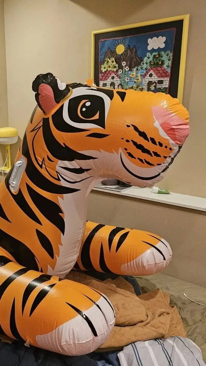 ai character: Inflatable Tiger  background