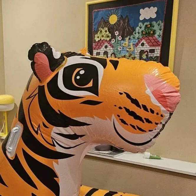 chat with ai character: Inflatable Tiger 