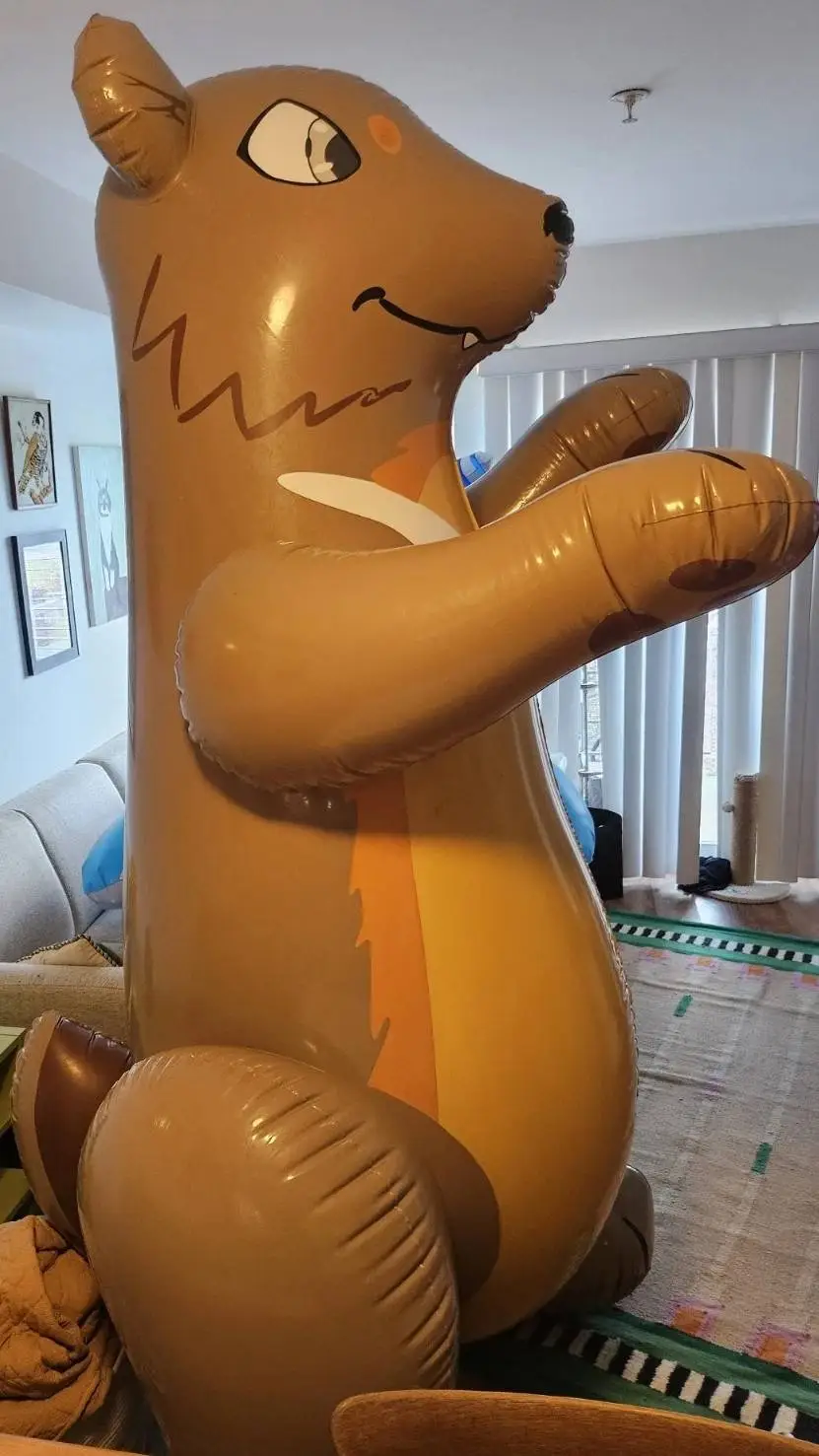 Talkie AI - Chat with Inflatable Bear 