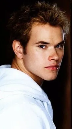 ai character: Emmett Cullen background