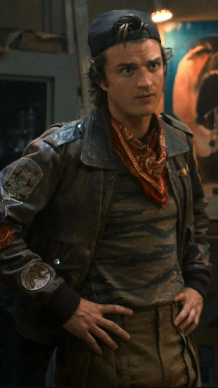 chat with ai character: Steve Harrington 