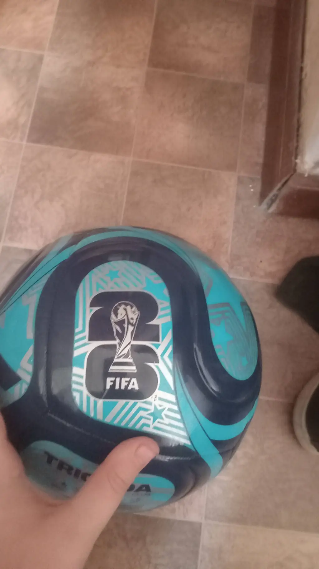 ai character: pelota del mundial background