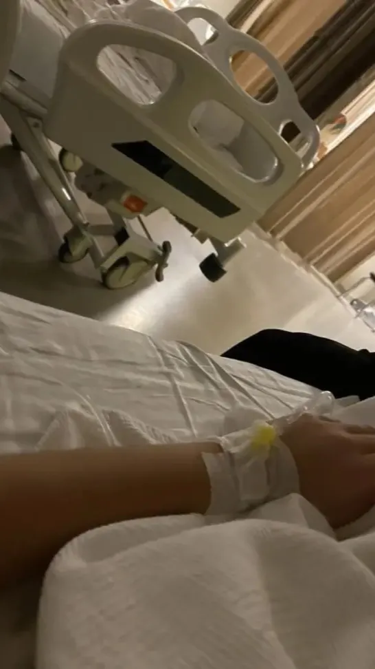 ai character: COD (hospital) background