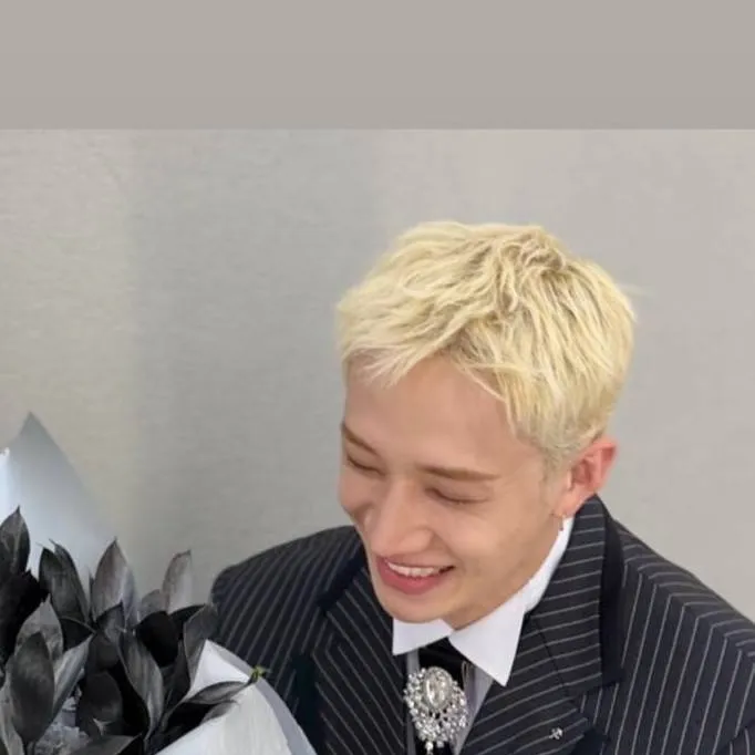 chat with ai character: Bangchan