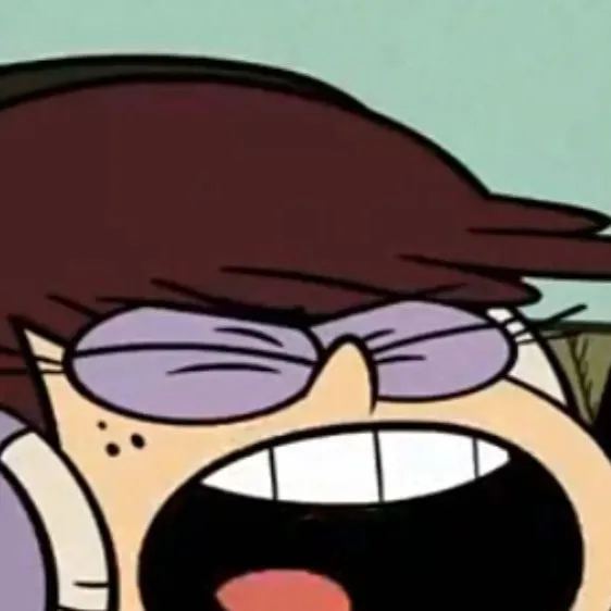 chat with ai character: Luna Loud