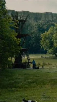 ai character: The maze runner  background
