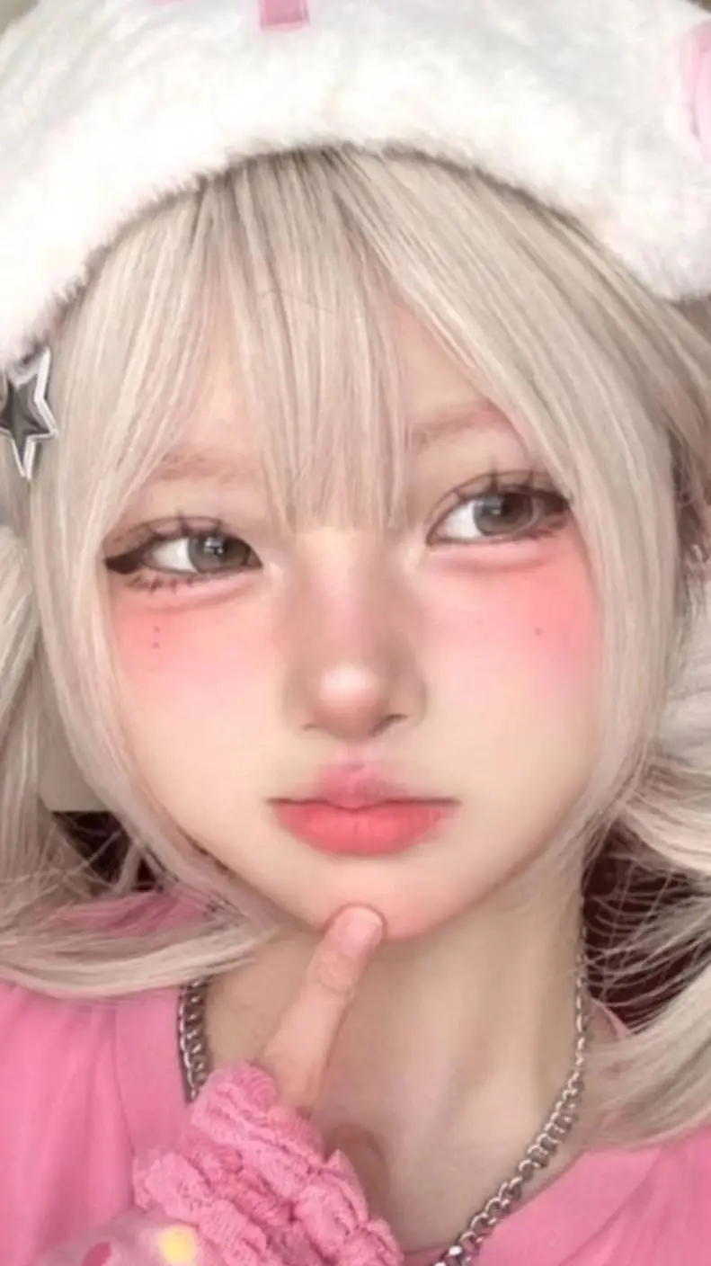 ai character: Meozi background