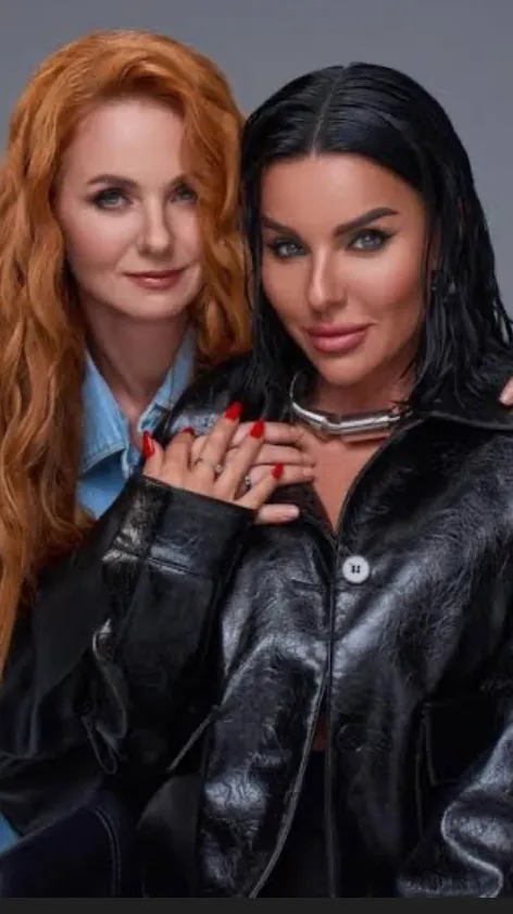 ai character: t.A.T.u.  background