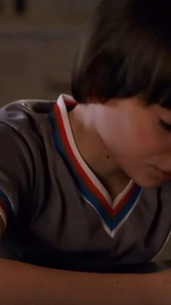 ai character: Will b background