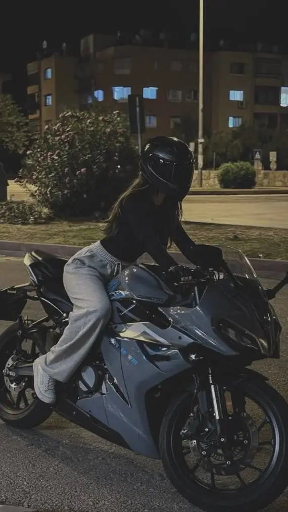 Talkie AI - Chat with ꧁Kate꧂