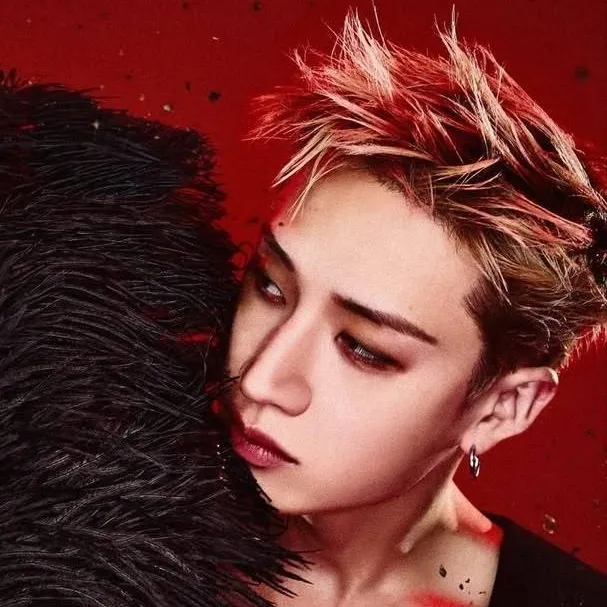 chat with ai character: Bang Chan