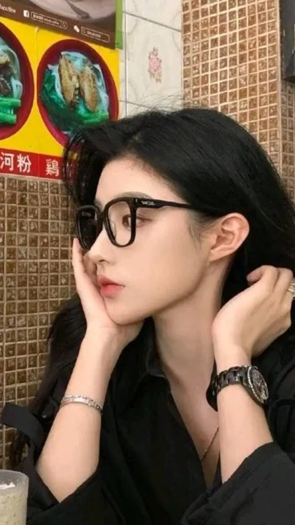 ai character: Asha background