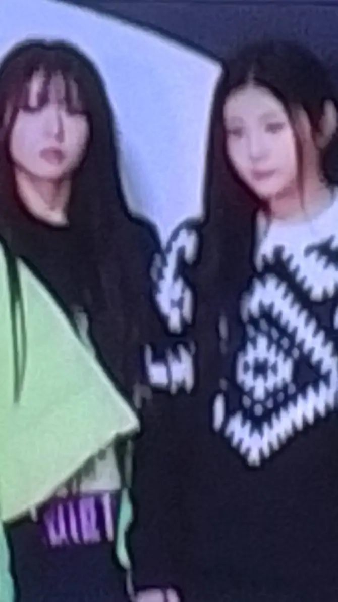 ai character: hearts 2 hearts  background