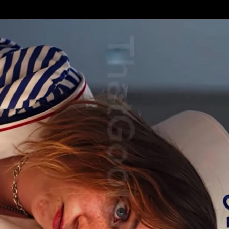 chat with ai character: stranger Things