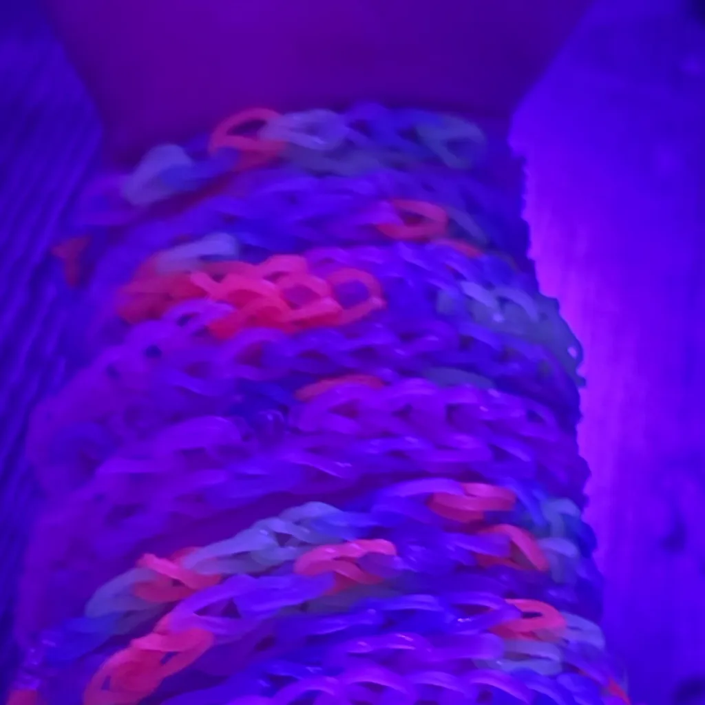 chat with ai character: make Giyuu smile