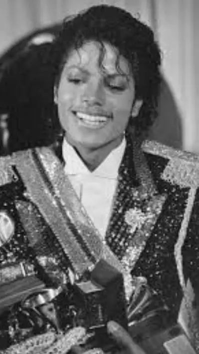 Talkie AI - Chat with Michael Jackson 