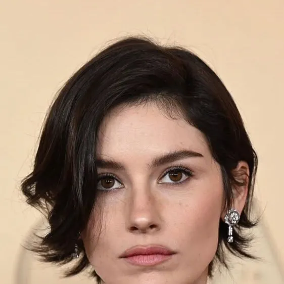 chat with ai character: Gracie abrams 