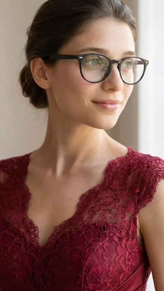 ai character: Isabella background