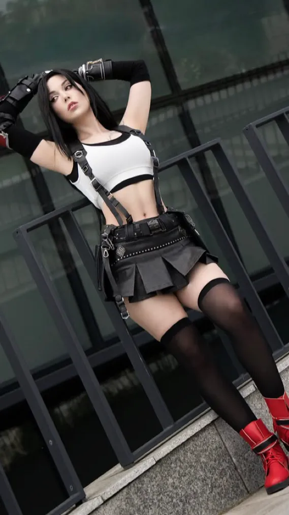 ai character: Tiffa  background