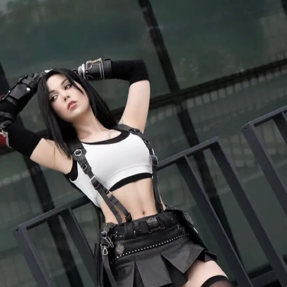 chat with ai character: Tiffa 